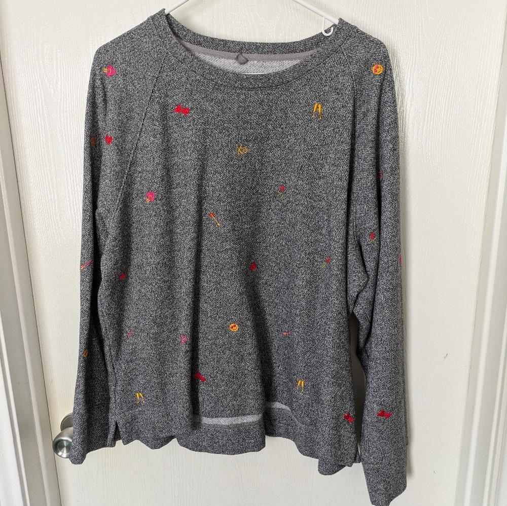 Loft Gray Graphic Sweater Size XL